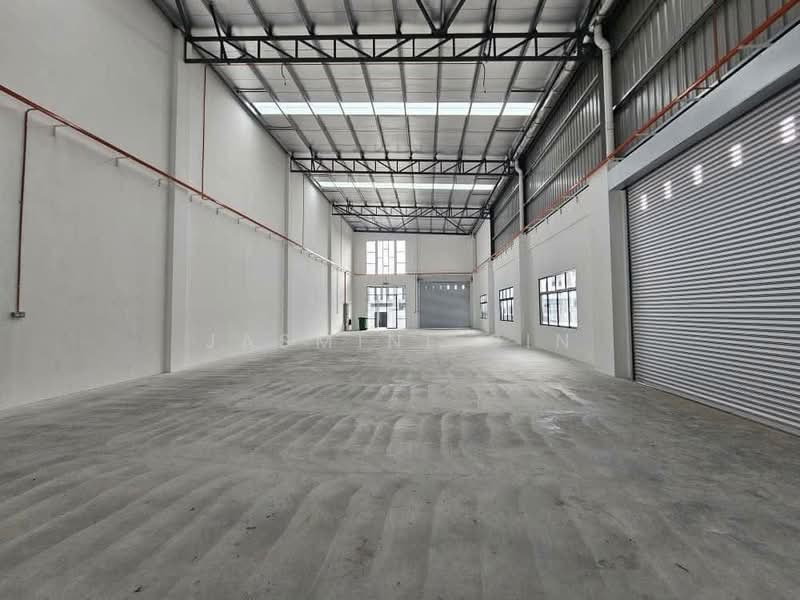 Factory for Rent in Eco Business Park 1 (Johor Bahru) - Jasmine Sin - Interior - PropertyGuru.com.my