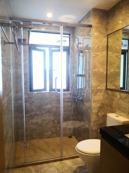 Service Residence for Sale at R&F Princess Cove Phase 1 - William Tay - Bathroom - PropertyGuru.com.my