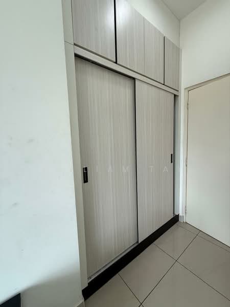 Service Residence for Sale at Pinnacle Tower - William Tay - Interior - PropertyGuru.com.my