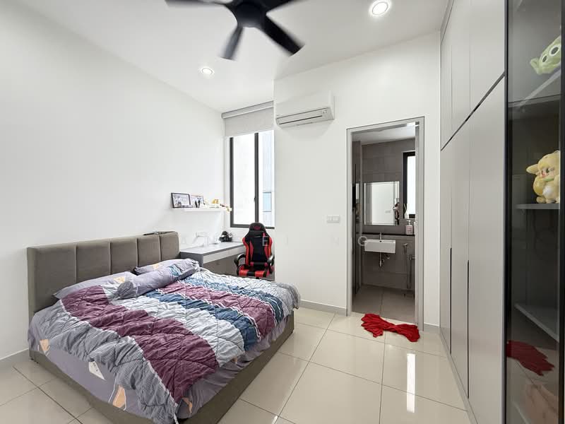 2-storey Terraced House for Sale in Jade Hills (Kajang) - Angel Ng - Bedroom - PropertyGuru.com.my