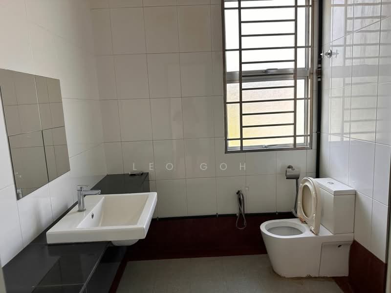Semi-Detached House for Rent in Seremban 2 (Seremban) - Leo Goh - Bathroom - PropertyGuru.com.my