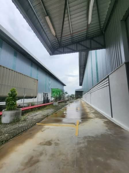 Detached Factory for Sale in Taman Industri Alam Jaya (Puncak Alam) - Vincent Lee - Exterior - PropertyGuru.com.my