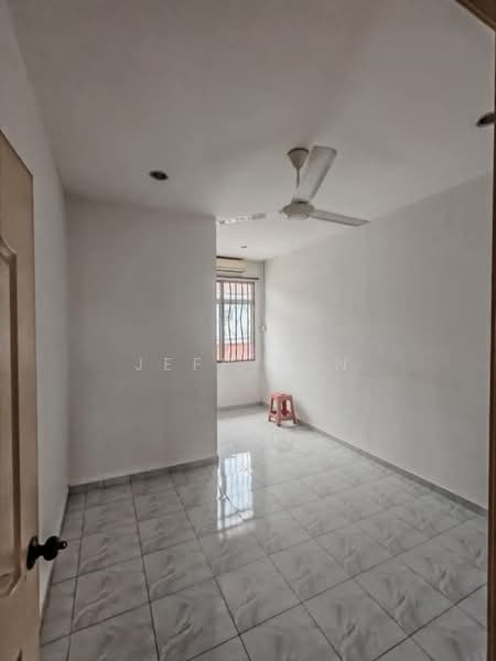 Rumah Teres 2 Tingkat untuk Disewa di Taman Desa Rishah (Ipoh) - Jeff Tan - Interior - PropertyGuru.com.my