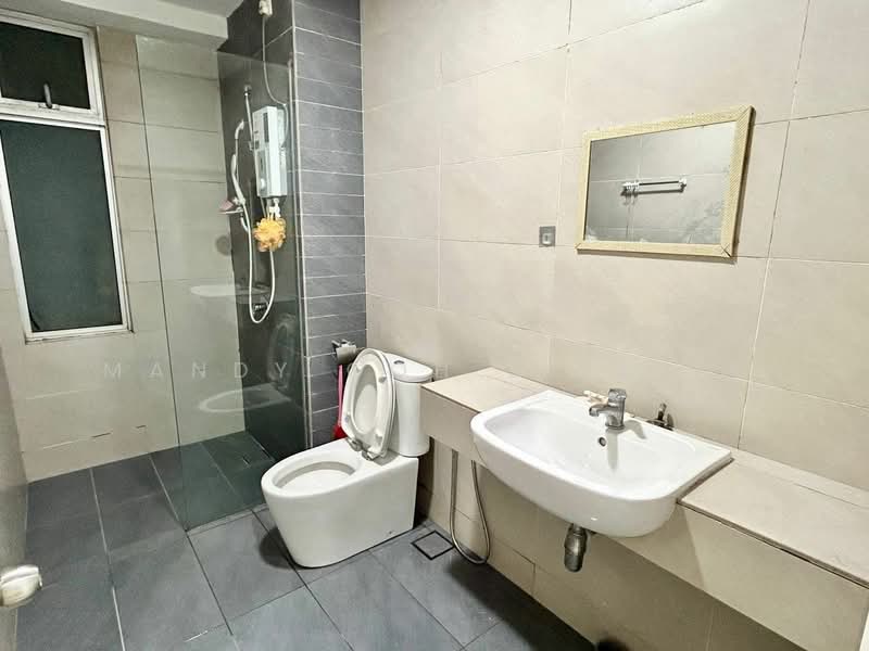Pangsapuri untuk Dijual di Epic Residence - Mandy Goh Siew Li - Bathroom - PropertyGuru.com.my