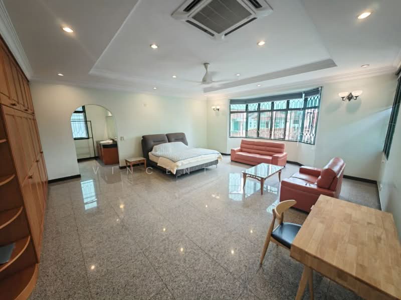 Bungalow for Sale in Taman Canning (Ipoh) - Vincent Chin - Bedroom - PropertyGuru.com.my
