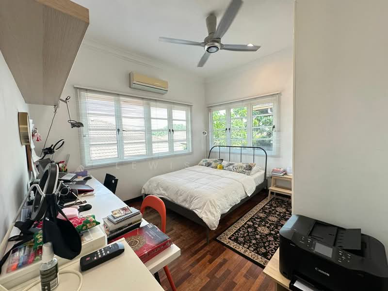 Bungalow for Sale in Ampang Jaya (Ampang) - Lewis Tam - Bedroom - PropertyGuru.com.my