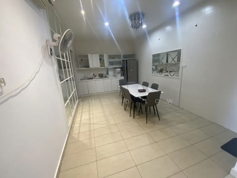 Townhouse for Rent in Ampang (Selangor) - Desmond Low - PropertyGuru.com.my