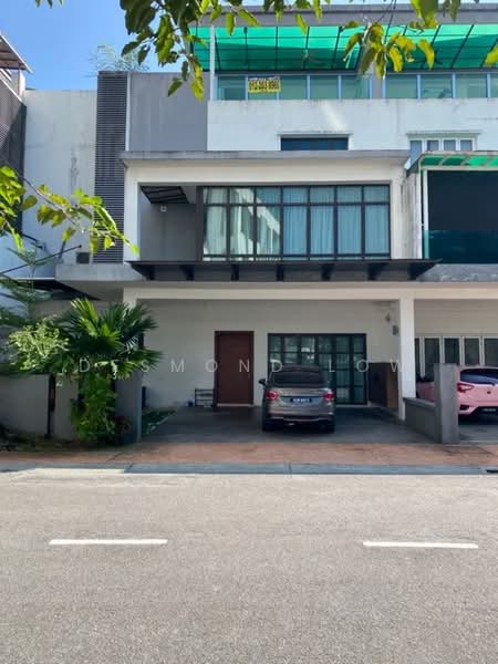 Townhouse for Rent in Ampang (Selangor) - Desmond Low - PropertyGuru.com.my