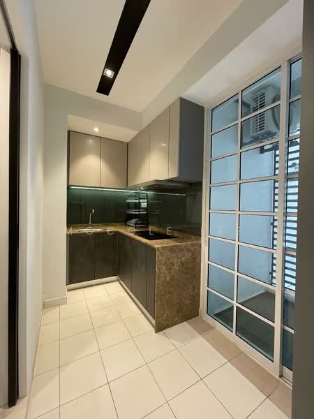 Kondominium untuk Dijual di Platino Condominium - Mocole Lee - Kitchen - PropertyGuru.com.my