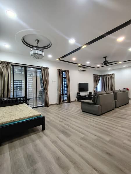 2-storey Terraced House for Sale in Skudai (Johor) - James Tan - Living Room - PropertyGuru.com.my