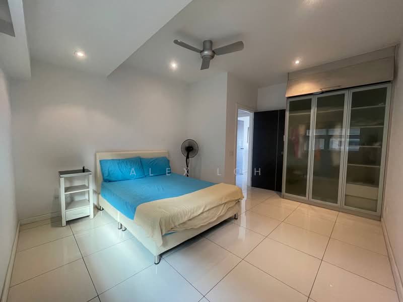 Kondominium untuk Dijual di The Laguna - Alex Loh - Bedroom - PropertyGuru.com.my