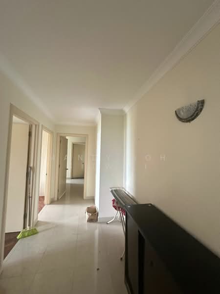 Kondominium untuk Dijual di The Straits View Condominium - Mandy Goh Siew Li - Corridor - PropertyGuru.com.my