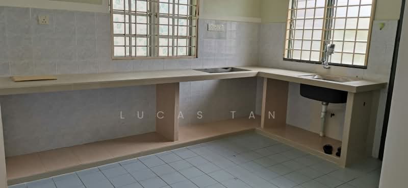 Terraced House for Rent in Bandar Tasek Mutiara (Simpang Ampat) - Lucas Tan - Kitchen - PropertyGuru.com.my