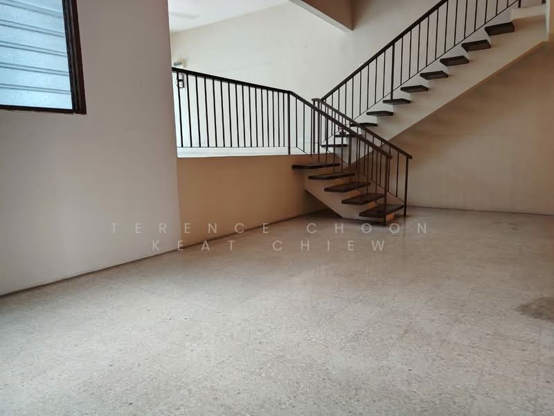 2-storey Terraced House for Sale in Petaling Jaya (Selangor) - Terence Choon Keat Chiew - Dining lounge - PropertyGuru.com.my