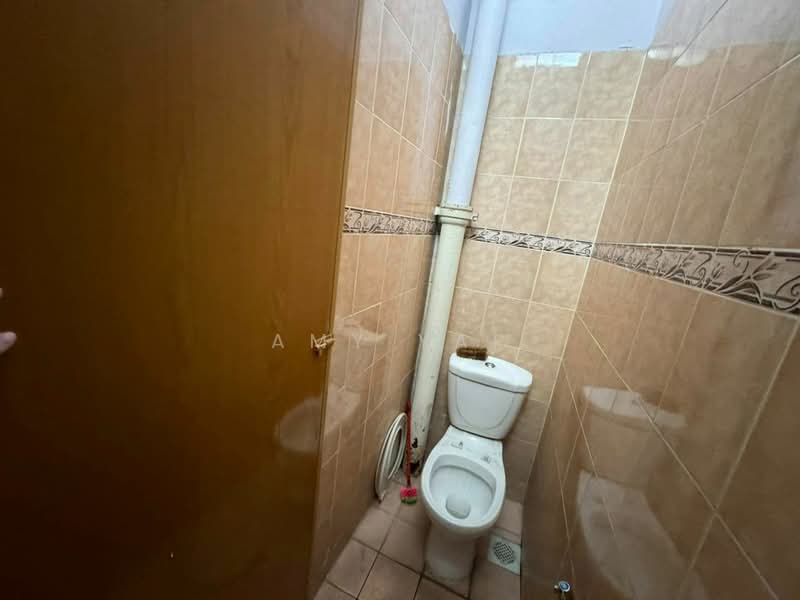 1-storey Terraced House for Rent in Taman Cuepacs (Kepong) - Amy Yap - Bathroom - PropertyGuru.com.my