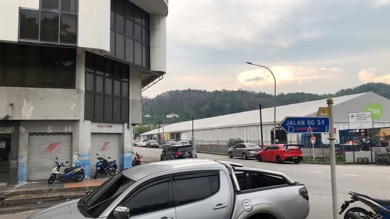 Shop for Rent in Taman Sri Gombak (Gombak) - Shaziery Iskandar - Exterior - PropertyGuru.com.my
