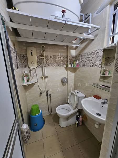 Flat for Rent at Taman Daya - Jalan Bertam 1, 10 and 16 - Mandy Goh Siew Li - Bathroom - PropertyGuru.com.my