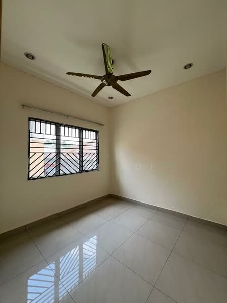 Rumah Berkembar untuk Dijual di Taman Puncak Jalil (Seri Kembangan) - Wai Hoe - Interior - PropertyGuru.com.my