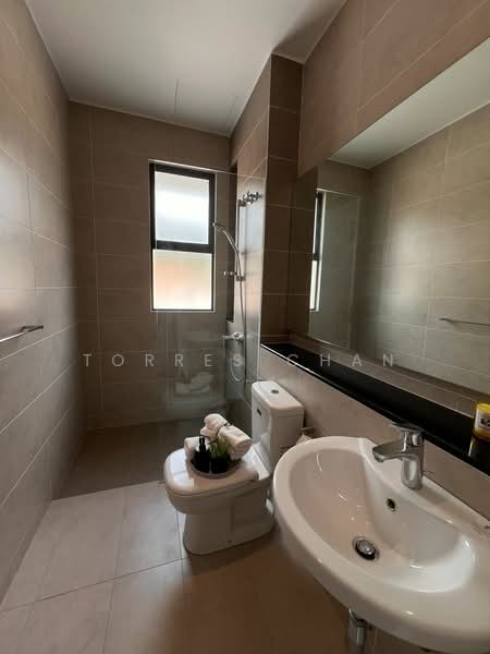 Semi-Detached House for Sale in Rawang (Selangor) - Torres Chan - Bathroom - PropertyGuru.com.my