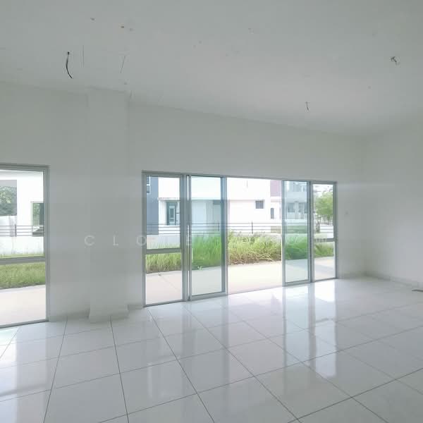 Bungalow for Sale in Lukut (Negeri Sembilan) - Cloie Chow - Living Room - PropertyGuru.com.my