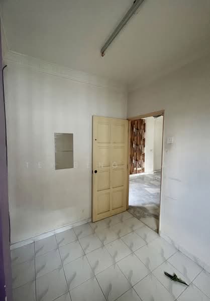 Apartment for Sale at Teratai Mewah Apartment Block 15,17,19,21 - Tey Beng Keat - PropertyGuru.com.my