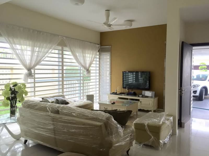 Semi-Detached House for Sale in Tanjung Tokong (Penang) - A Ee Ee - Living Room - PropertyGuru.com.my