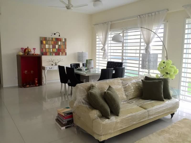 Semi-Detached House for Sale in Tanjung Tokong (Penang) - A Ee Ee - Living Room - PropertyGuru.com.my