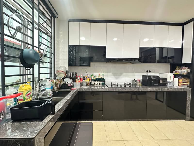 2-storey Terraced House for Sale in Taman Mount Austin (Tebrau) - Jax Wong - Kitchen - PropertyGuru.com.my