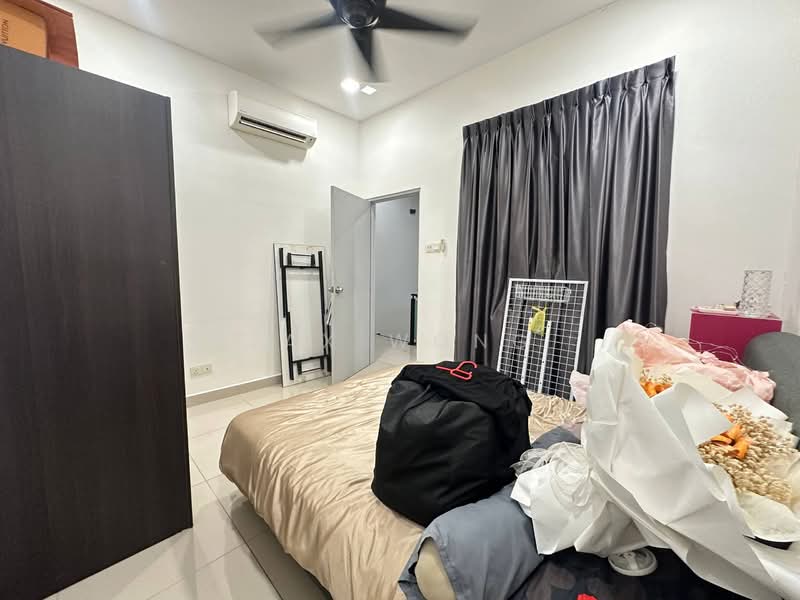 2-storey Terraced House for Sale in Taman Mount Austin (Tebrau) - Jax Wong - Bedroom - PropertyGuru.com.my