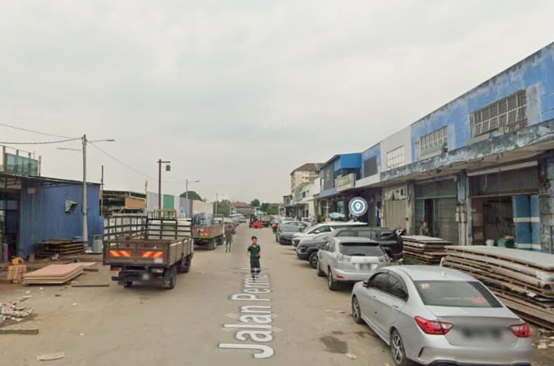 Terrace Factory for Rent in Taman Perindustrian Puchong Permai (Puchong) - Tabber Tan - Exterior - PropertyGuru.com.my