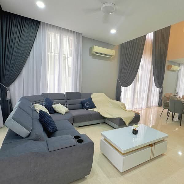 Semi-Detached House for Rent in Iskandar Puteri (Nusajaya) (Johor) - Vera Cheong - Living Room - PropertyGuru.com.my