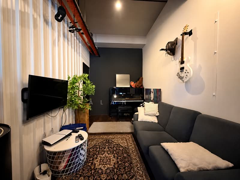 Office for Sale in Bandar Damansara Perdana (Damansara Perdana) - Alan . - Living Room - PropertyGuru.com.my
