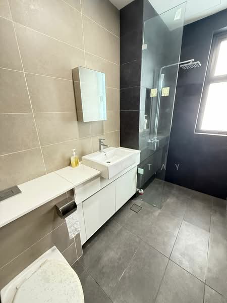 Service Residence for Sale at Setia Sky 88 - William Tay - Bathroom - PropertyGuru.com.my