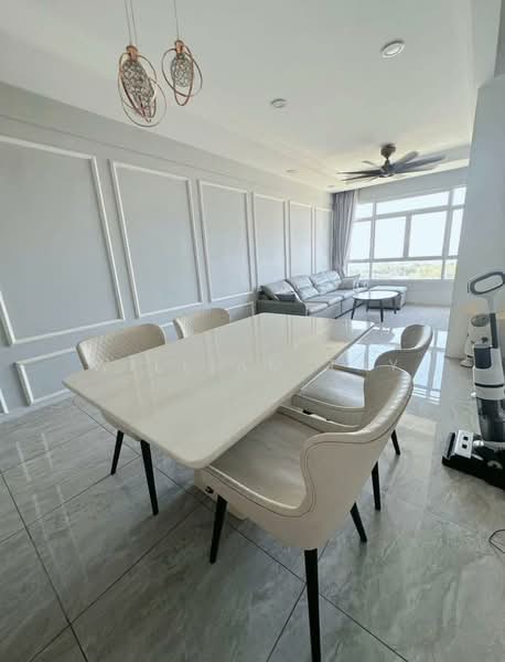 Cluster House for Sale in Taman Austin Heights (Tebrau) - William Tay - Living Room - PropertyGuru.com.my