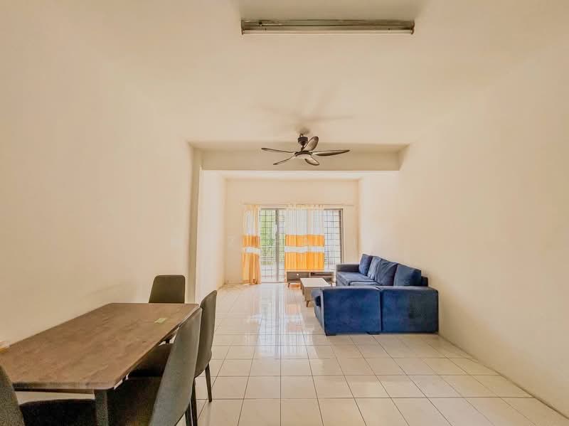 Kondominium untuk Dijual di Casa Venicia Condominium - Muz Hafiz - PropertyGuru.com.my