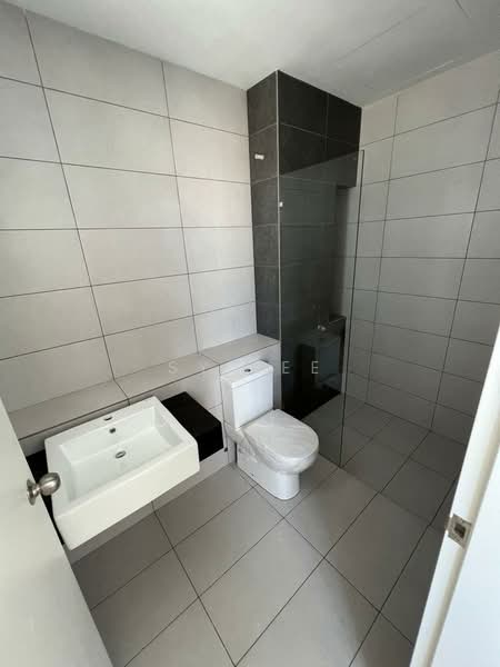 Rumah Teres 2 Tingkat untuk Dijual di Bandar Gamuda Cove (Dengkil) - SY Lee - Bathroom - PropertyGuru.com.my