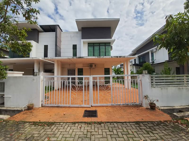 Semi-Detached House for Rent in Kotasas (Kuantan) - Shahira Rahman - Exterior - PropertyGuru.com.my