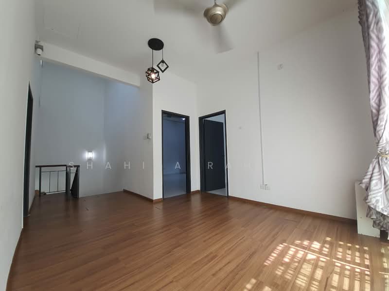 Semi-Detached House for Rent in Kotasas (Kuantan) - Shahira Rahman - Living Room - PropertyGuru.com.my