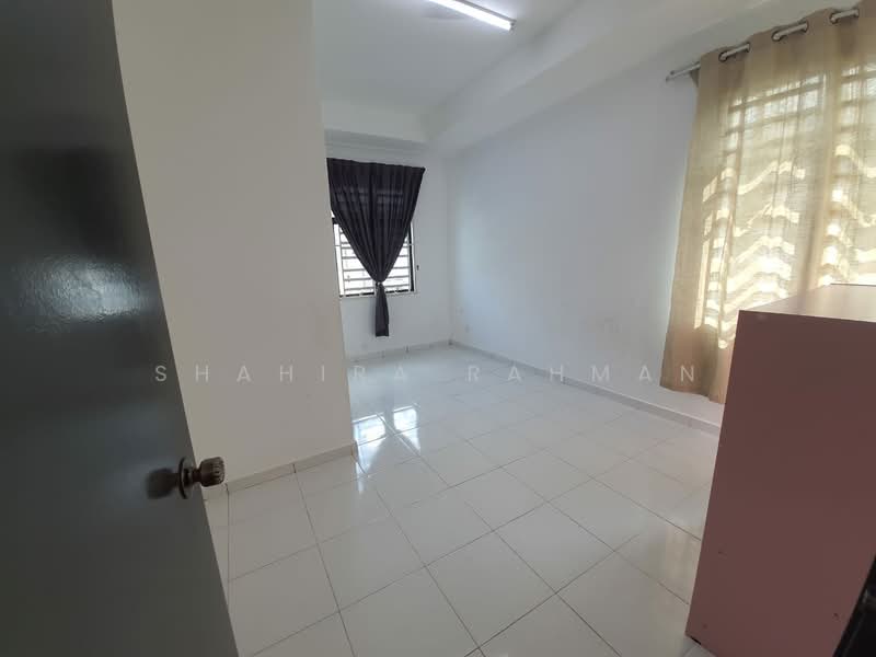 Semi-Detached House for Rent in Kotasas (Kuantan) - Shahira Rahman - Interior - PropertyGuru.com.my