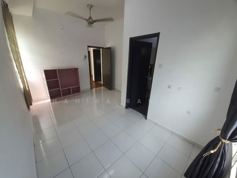Semi-Detached House for Rent in Kotasas (Kuantan) - Shahira Rahman - Living Room - PropertyGuru.com.my