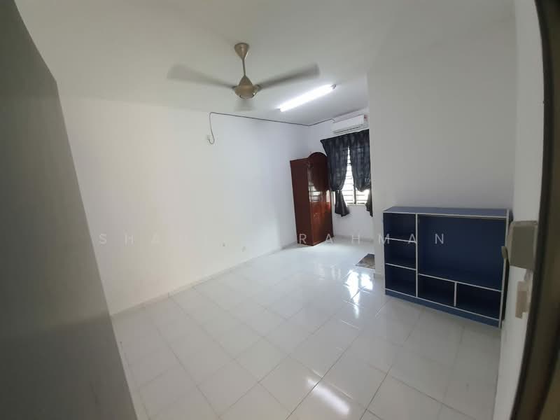 Semi-Detached House for Rent in Kotasas (Kuantan) - Shahira Rahman - Interior - PropertyGuru.com.my