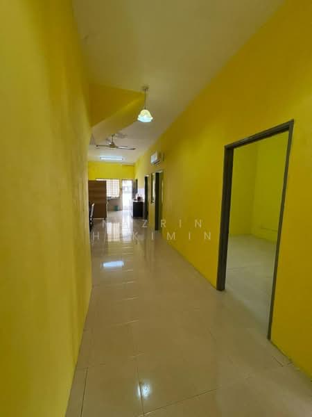 Townhouse for Sale in Taman Tasik Puchong (Puchong) - Nazrin Hakimin - Corridor - PropertyGuru.com.my