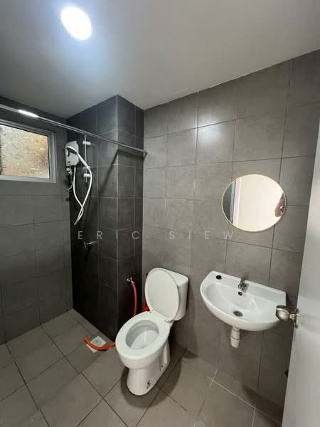 Condominium for Rent at Residensi Sateria - Eric Siew - Bathroom - PropertyGuru.com.my