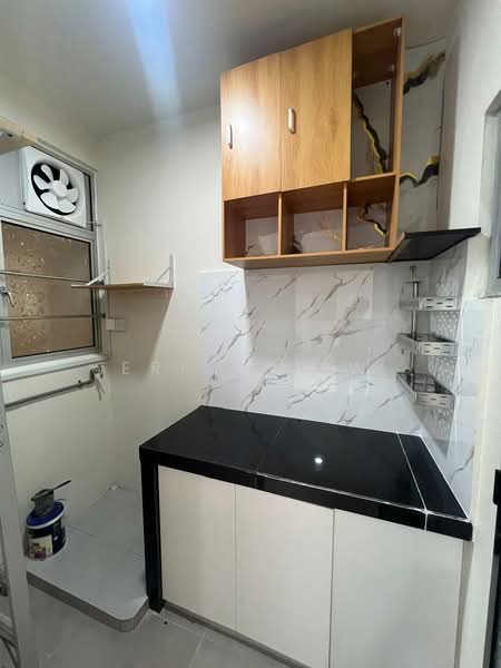 Condominium for Rent at Residensi Sateria - Eric Siew - Kitchen - PropertyGuru.com.my