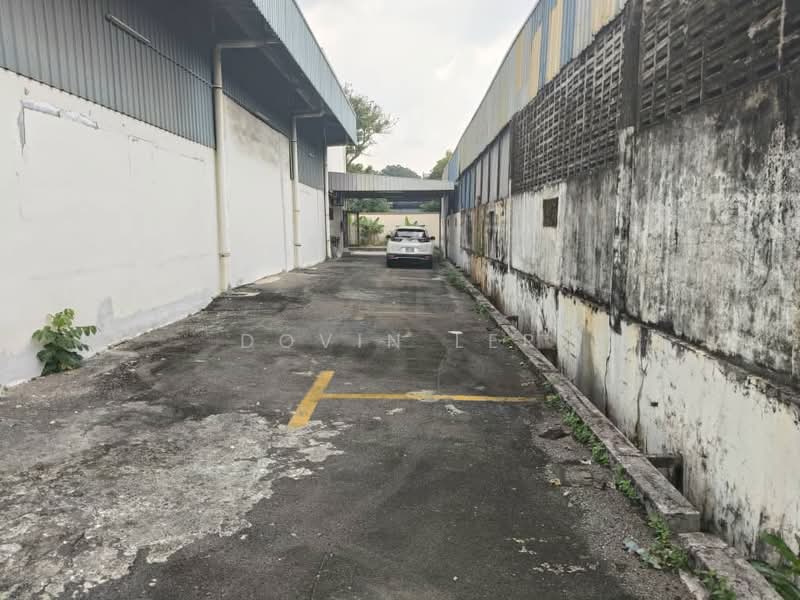 Semi-D Factory for Rent in Kawasan Perindustrian Taman Johor (Johor Bahru) - Dovin Ler - Exterior - PropertyGuru.com.my