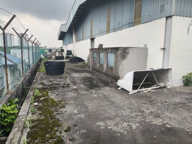 Semi-D Factory for Rent in Kawasan Perindustrian Taman Johor (Johor Bahru) - Dovin Ler - Exterior - PropertyGuru.com.my