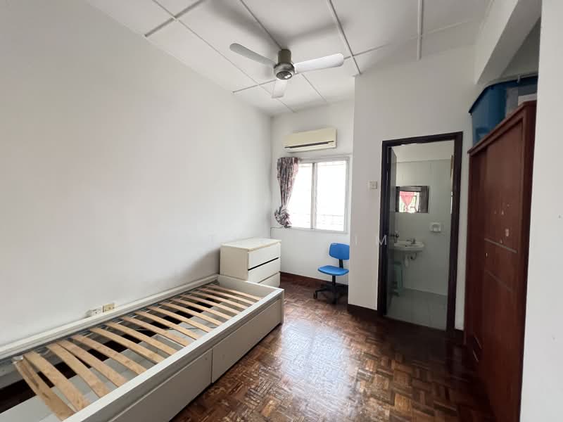 Rumah Teres 2 Tingkat untuk Dijual di Tropicana Indah (Kota Damansara) - Esther Lim - Bedroom - PropertyGuru.com.my
