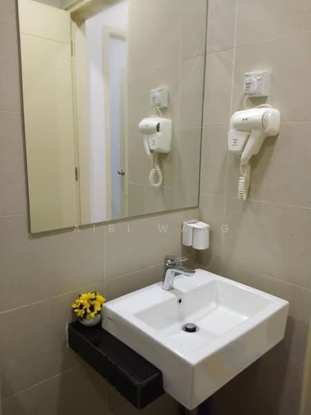 Servis Apartment untuk Disewa di Atlantis Residences (Pangsapuri Atlantis Kota Syahbandar) - Aibi Wang - Bathroom - PropertyGuru.com.my