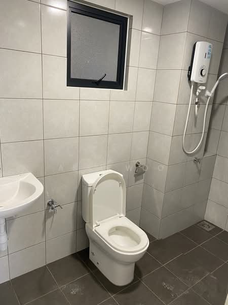 Servis Apartment untuk Disewa di Hana @ Eco Ardence - Abby Woo - Bathroom - PropertyGuru.com.my