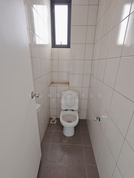 Kedai / Pejabat untuk Disewa di Bukit Banyan (Sungai Petani) - Wong Chun Yian - Bathroom - PropertyGuru.com.my
